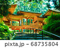 夏の神聖な比叡山延暦寺のにない堂 68735804