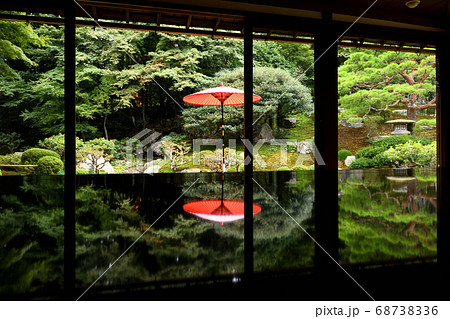 旧竹林院比のリフレクション(叡山延暦寺の里坊) 旧竹林院比のリフレクション(叡山延暦寺の里坊) 68738336