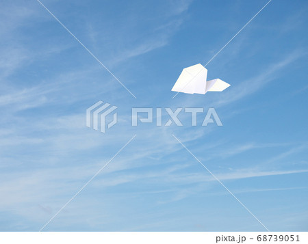 紙ヒコーキ 68739051