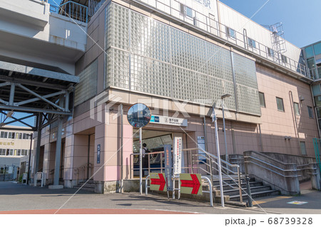 駅前風景　南千住駅 68739328