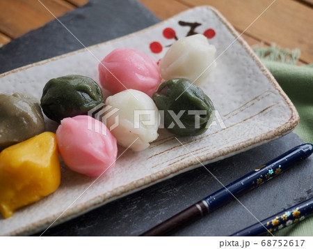 ソンピョン 餅 お菓子 68752617