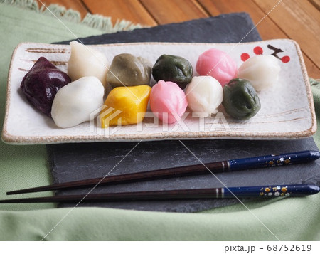 ソンピョン 餅 お菓子 68752619