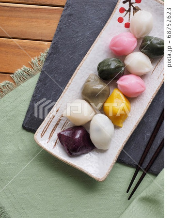 ソンピョン 餅 お菓子 68752623