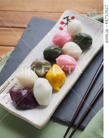 ソンピョン 餅 お菓子 68752627