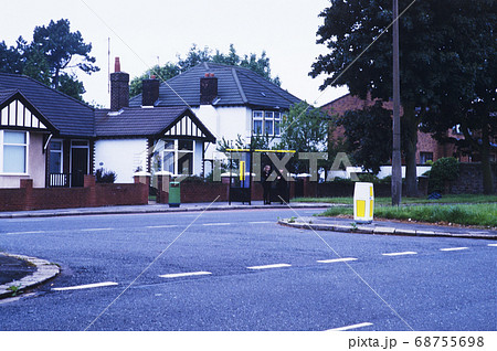 メンローヴ・アヴェニュー 68755698