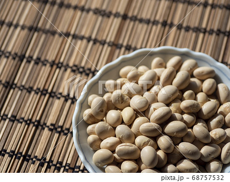 煎り大豆 68757532