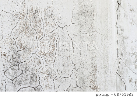 A high resolution old concrete cement with cracks A high resolution old concrete cement with cracks 68761935