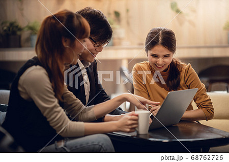 Working Together Concept. Group of Asian Business 68762726