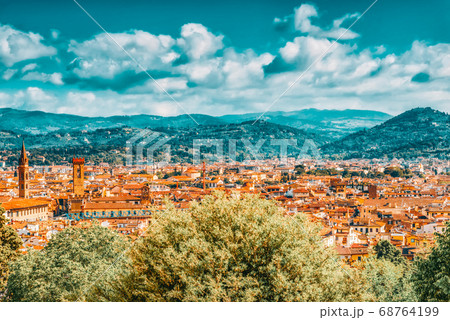 Beautiful landscape above, panorama on historical 68764199