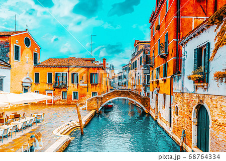 Views of the most beautiful channels of Venice, Views of the most beautiful channels of Venice, 68764334