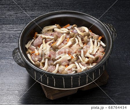 五目ご飯の下拵え 68764434