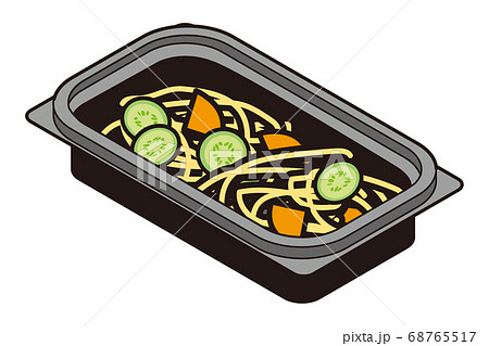 持ち帰りのフードパック入りスパゲティサラダ 68765517