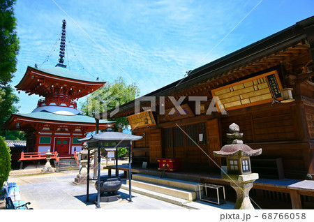 慈尊院 拝堂と多宝塔 九度山町 慈尊院 拝堂と多宝塔 九度山町 68766058