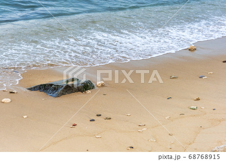 Top view Soft wave from sea come to wet sand beach Top view Soft wave from sea come to wet sand beach 68768915