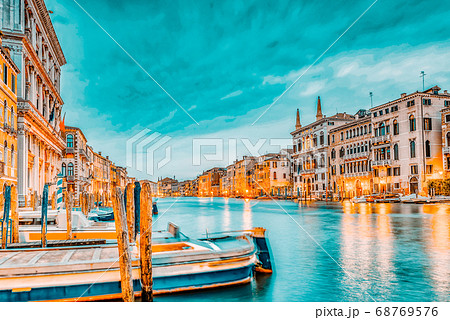 Views of the most beautiful canal of Venice - Views of the most beautiful canal of Venice - 68769576
