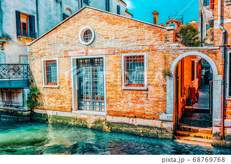 Views of the most beautiful channels of Venice, Views of the most beautiful channels of Venice, 68769768