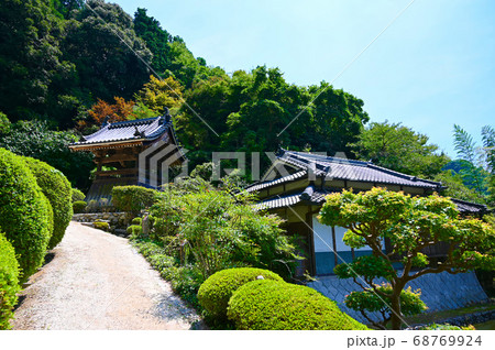 船宿寺　境内　御所市 68769924