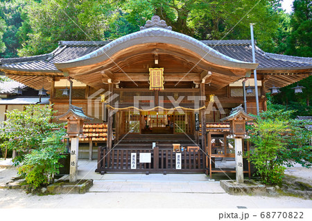 葛城一言主神社　拝殿　御所市 68770822