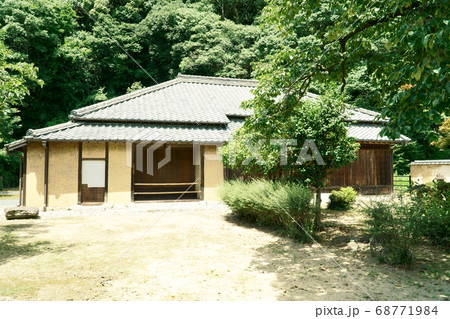 真夏の木下利玄生家の母屋 岡山県岡山市北区足守 真夏の木下利玄生家の母屋 岡山県岡山市北区足守 68771984