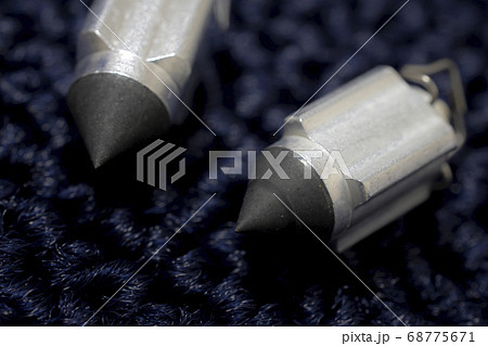 キャブレター　オーバーホール　フロートバルブ 68775671