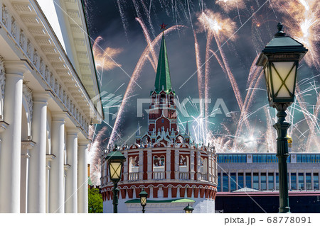 Fireworks over the Moscow Kremlin during Victory Day (WWII), Russia Fireworks over the Moscow Kremlin during Victory Day (WWII), Russia 68778091