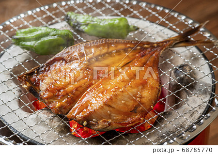 アジの干物 炭火焼 アジの干物 炭火焼 68785770