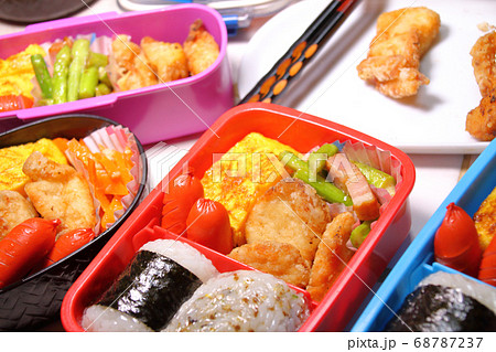 子供のお弁当の準備 68787237