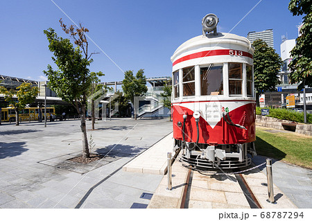 岐阜駅 北口駅前広場 名鉄モ510形（丸窓電車）モ513号の展示 68787294