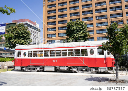 岐阜駅 北口駅前広場 名鉄モ510形（丸窓電車）モ513号の展示 68787557