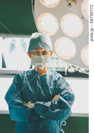 Hospital 68790772