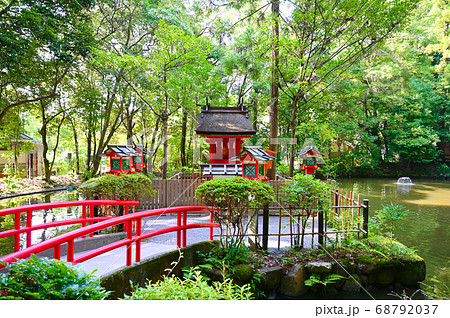 大神神社　市杵島姫神社　鎮女池 68792037