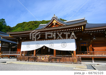 大神神社 拝殿 重要文化財 大神神社 拝殿 重要文化財 68792320
