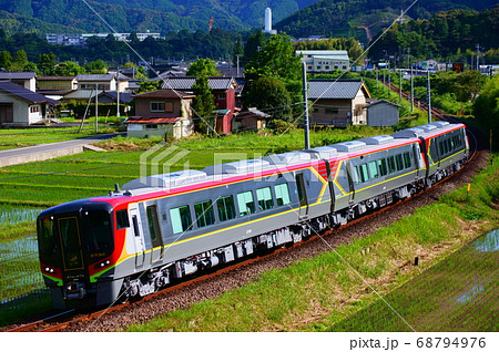 一部列車が2700系に置き換えられら特急あしずり 68794976