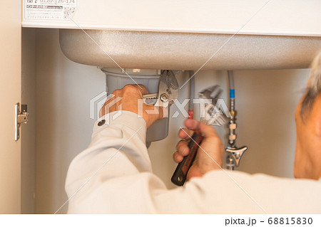 キッチン　配管接続 68815830