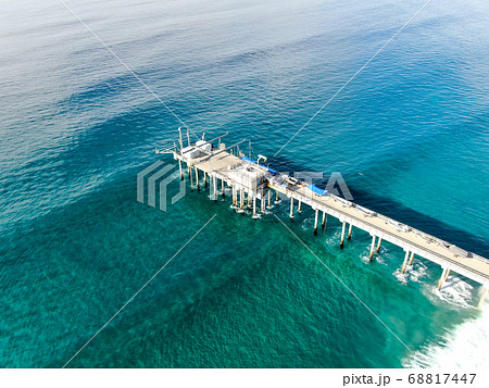 Aerial view of the scripps pier institute of oceanography, La Jolla, San Diego, California, USA. 68817447