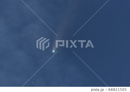 Comet C/2020 F3 NEOWISE at Vancouver 68821505