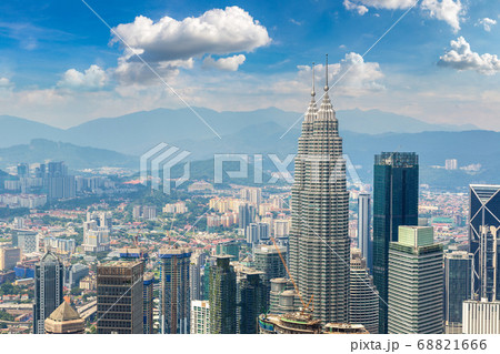 Panoramic view of Kuala Lumpur 68821666
