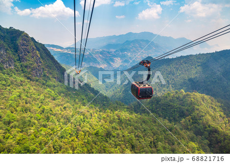 Fancipan Cable Car in Sapa 68821716