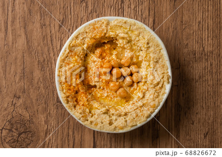 フムス 中東料理 chickpeas and olive oil sauce (hummus) フムス 中東料理 chickpeas and olive oil sauce (hummus) 68826672