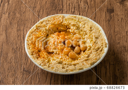フムス 中東料理 Chickpeas And Olive Oil Sauce Hummus の写真素材