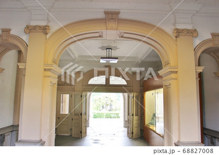 京都府庁旧本館 一階廊下 京都府庁旧本館 一階廊下 68827008