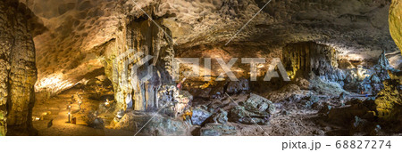 Cave in Halon bay, Vietnam 68827274