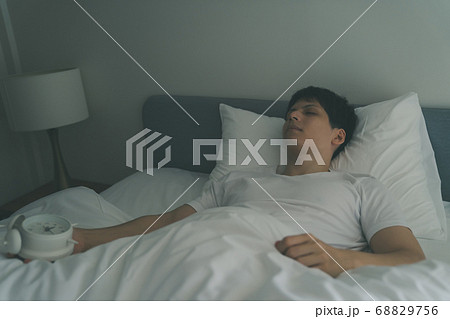 inbound tourist 68829756