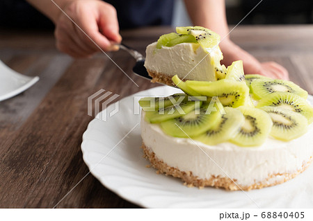 イメージ　レアチーズケーキ 68840405