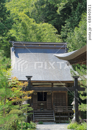 徳音寺木曽義仲公霊廟　長野県木曽町 68840911