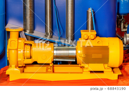 Industrial pumping equipment, powerful yellow Industrial pumping equipment, powerful yellow 68843190