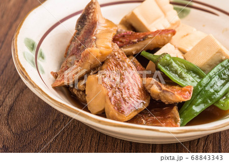 赤魚と豆腐の煮付け 赤魚と豆腐の煮付け 68843343