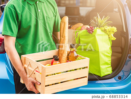 Delivery man grocery prepare fresh vegetables food 68853314