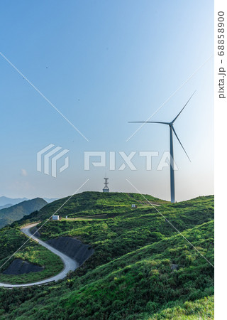 対馬の風車とそこに広がる絶景 68858900