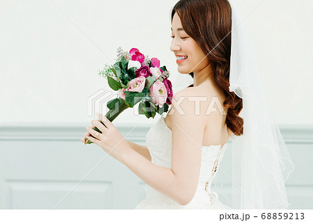 Happy Bride Happy Bride 68859213